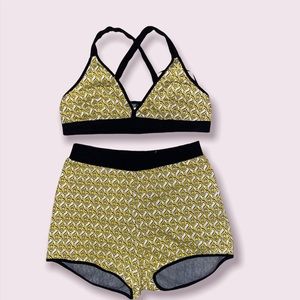 Zara two piece. High waisted shorts and bralette